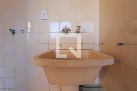 Casa à venda com 180m², 3 quartos e 1 vaga Casa à venda com 180m², 3 quartos e 1 vagaÁrea de Serviço