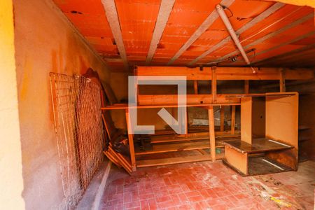 Casa à venda com 180m², 3 quartos e 1 vaga Casa à venda com 180m², 3 quartos e 1 vagaDepósito