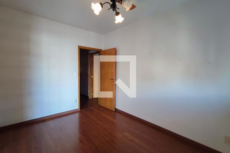 Quarto Suíte de apartamento à venda com 2 quartos, 156m² em Cambuí, Campinas