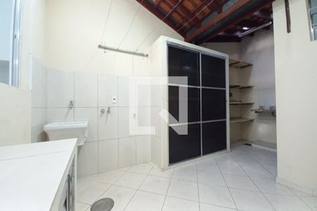 Casa de condomínio para alugar com 80m², 2 quartos e 1 vaga Casa de condomínio para alugar com 80m², 2 quartos e 1 vagaÁrea de Serviço