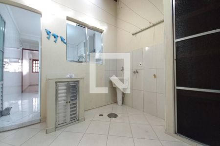 Casa de condomínio para alugar com 80m², 2 quartos e 1 vaga Casa de condomínio para alugar com 80m², 2 quartos e 1 vagaÁrea de Serviço