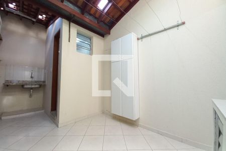 Casa de condomínio para alugar com 80m², 2 quartos e 1 vaga Casa de condomínio para alugar com 80m², 2 quartos e 1 vagaÁrea de Serviço