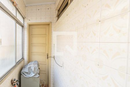 Apartamento à venda com 100m², 3 quartos e sem vagaCozinha e Área de Serviço