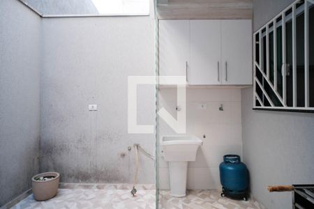 Casa à venda com 110m², 3 quartos e 2 vagasÁrea de Serviço