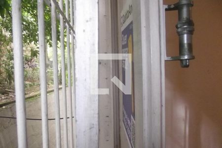 Apartamento à venda com 74m², 2 quartos e 1 vagaJanela/Placa