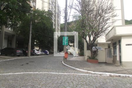 Apartamento à venda com 74m², 2 quartos e 1 vagaFachada