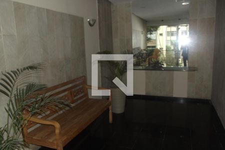 Apartamento à venda com 74m², 2 quartos e 1 vagaÁrea comum