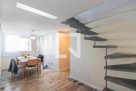 Sala de apartamento à venda com 3 quartos, 114m² em Parque São Vicente, Santo André