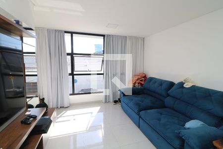 Sala de casa à venda com 2 quartos, 84m² em Vila Antonieta, São Paulo