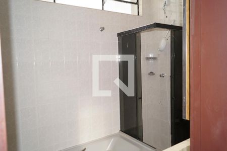 Banheiro de casa para alugar com 4 quartos, 240m² em Cambuci, São Paulo