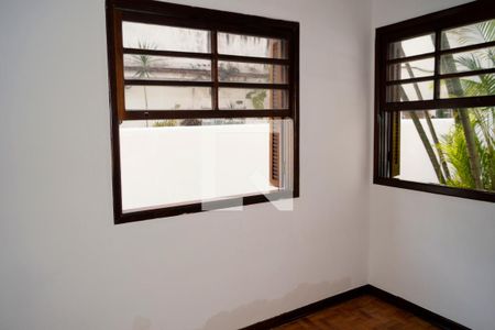 Casa para alugar com 240m², 4 quartos e 1 vagaQuarto 1