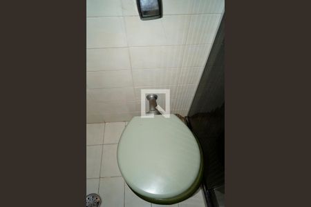 Casa para alugar com 240m², 4 quartos e 1 vagaBanheiro