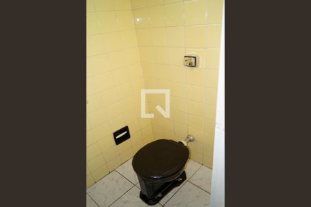 Casa para alugar com 240m², 4 quartos e 1 vagaLavabo