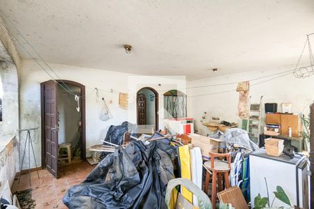 Casa à venda com 270m², 2 quartos e 5 vagas Casa à venda com 270m², 2 quartos e 5 vagasÁrea de serviço