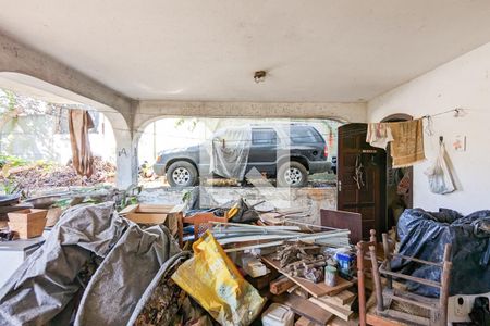 Casa à venda com 270m², 2 quartos e 5 vagas Casa à venda com 270m², 2 quartos e 5 vagasÁrea de serviço