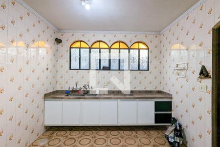 Casa à venda com 270m², 2 quartos e 5 vagas Casa à venda com 270m², 2 quartos e 5 vagasCozinha