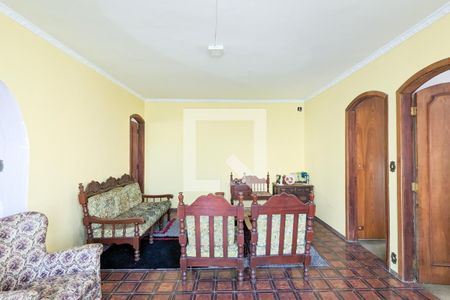 Casa à venda com 270m², 2 quartos e 5 vagas Casa à venda com 270m², 2 quartos e 5 vagasSala íntima