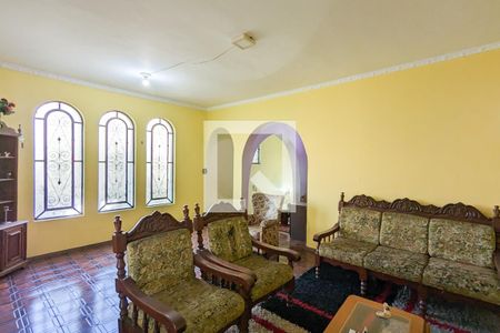 Casa à venda com 270m², 2 quartos e 5 vagas Casa à venda com 270m², 2 quartos e 5 vagasSala íntima