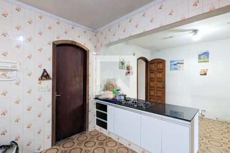 Casa à venda com 270m², 2 quartos e 5 vagas Casa à venda com 270m², 2 quartos e 5 vagasCozinha