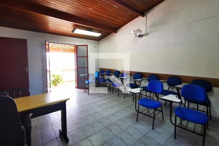 Casa para alugar com 250m², 3 quartos e 2 vagas Casa para alugar com 250m², 3 quartos e 2 vagasquarto 3