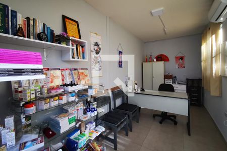 Casa para alugar com 250m², 3 quartos e 2 vagas