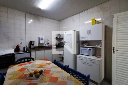 Casa para alugar com 250m², 3 quartos e 2 vagas Casa para alugar com 250m², 3 quartos e 2 vagascozinha