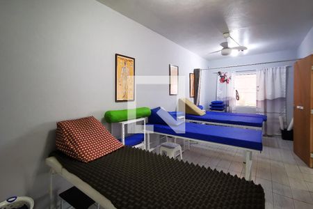 Casa para alugar com 250m², 3 quartos e 2 vagas Casa para alugar com 250m², 3 quartos e 2 vagasquarto 3