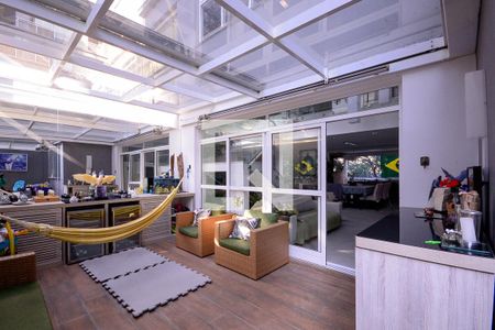 Apartamento à venda com 275m², 4 quartos e 4 vagasÁrea de Lazer 