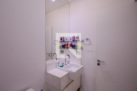 Apartamento à venda com 275m², 4 quartos e 4 vagasBanheiro Social 