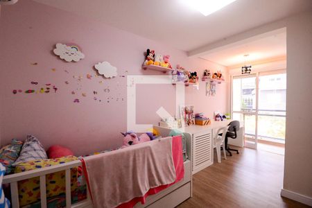 Apartamento à venda com 275m², 4 quartos e 4 vagasQuarto 4 