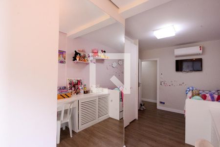 Apartamento à venda com 275m², 4 quartos e 4 vagasQuarto 4 