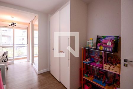 Apartamento à venda com 275m², 4 quartos e 4 vagasQuarto 4 
