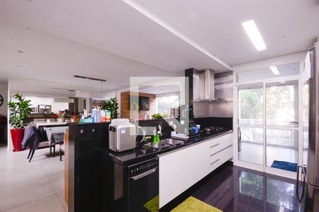 Apartamento à venda com 275m², 4 quartos e 4 vagasCozinha 