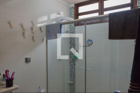 Casa à venda com 333m², 4 quartos e 4 vagasBanheiro da Suíte 1