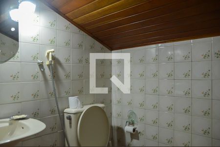 Casa à venda com 333m², 4 quartos e 4 vagasBanheiro da Suíte 3