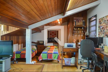 Casa à venda com 333m², 4 quartos e 4 vagasSuíte 3