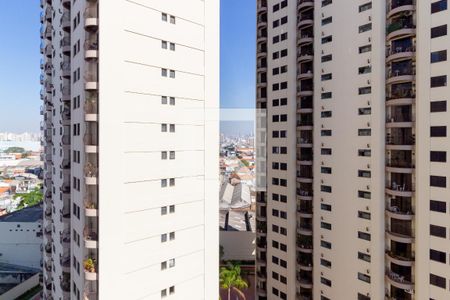 Apartamento à venda com 124m², 3 quartos e 2 vagas Apartamento à venda com 124m², 3 quartos e 2 vagasVista - Sacada