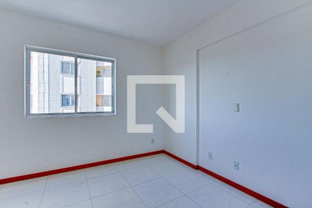 Apartamento para alugar com 70m², 2 quartos e 1 vagaquarto 2