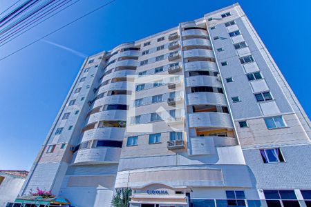Apartamento para alugar com 70m², 2 quartos e 1 vagaFachada