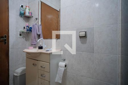 Casa à venda com 169m², 4 quartos e 2 vagasBanheiro