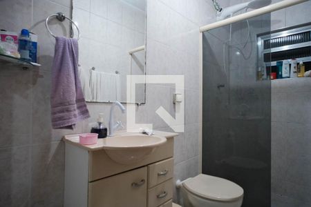 Casa à venda com 169m², 4 quartos e 2 vagasBanheiro