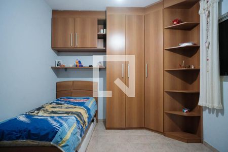 Casa à venda com 169m², 4 quartos e 2 vagasQuarto 1