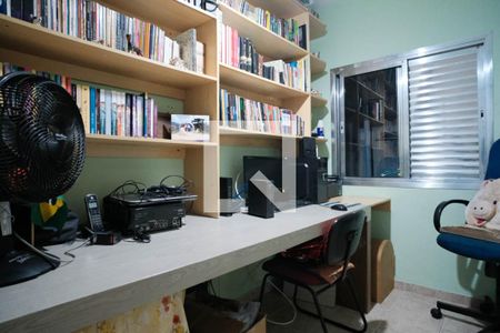 Casa à venda com 169m², 4 quartos e 2 vagasQuarto 2