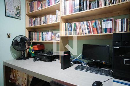 Casa à venda com 169m², 4 quartos e 2 vagasQuarto 2