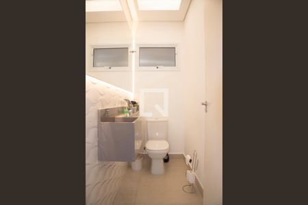 Casa à venda com 232m², 5 quartos e 4 vagasLavabo da Sala