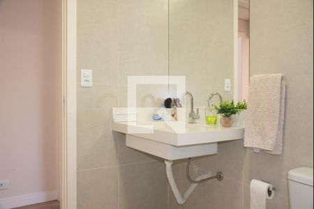 Casa à venda com 232m², 5 quartos e 4 vagasBanheiro