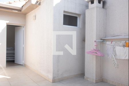 Casa à venda com 232m², 5 quartos e 4 vagasVaranda da Suíte Externa