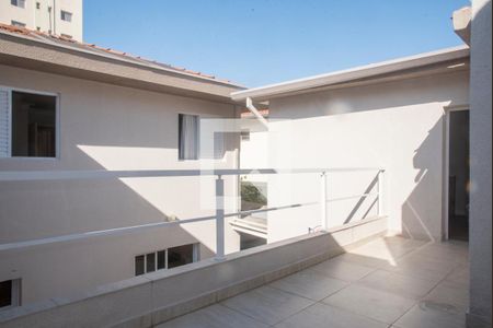 Casa à venda com 232m², 5 quartos e 4 vagasVaranda da Suíte Externa