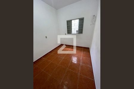 Quarto de casa para alugar com 1 quarto, 30m² em Jardim Guarau, São Paulo