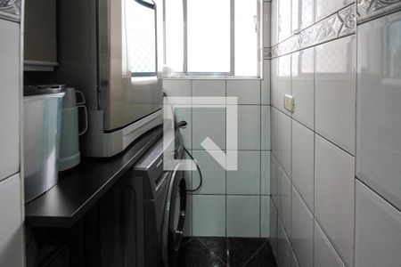 Apartamento à venda com 69m², 3 quartos e 1 vagaÁrea de Serviço